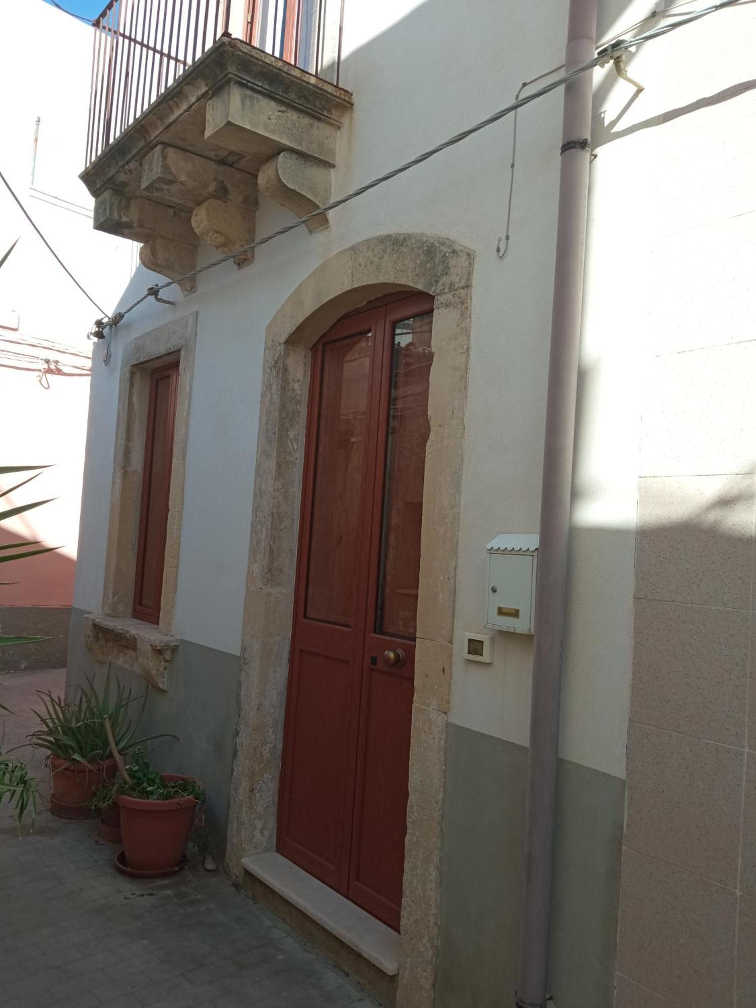 Casamore Augusta Exterior foto